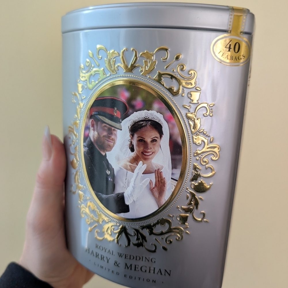 Royal Wedding Harry & Meghan Tea Tin
